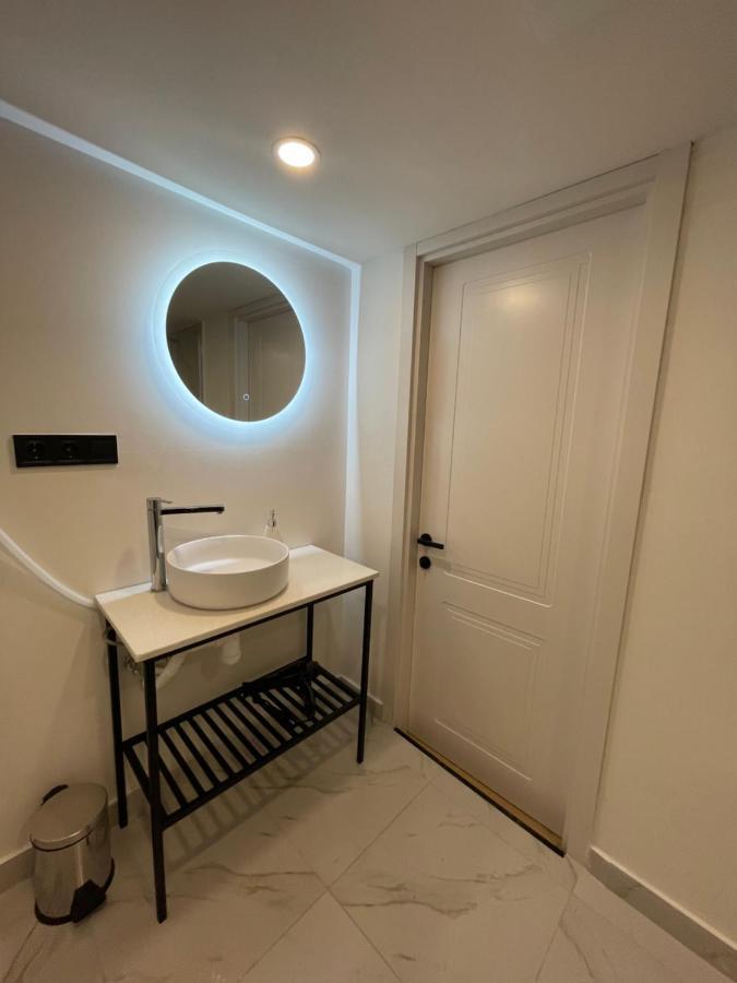 Apartamento Midamo Orbeliani Tiflis Exterior foto