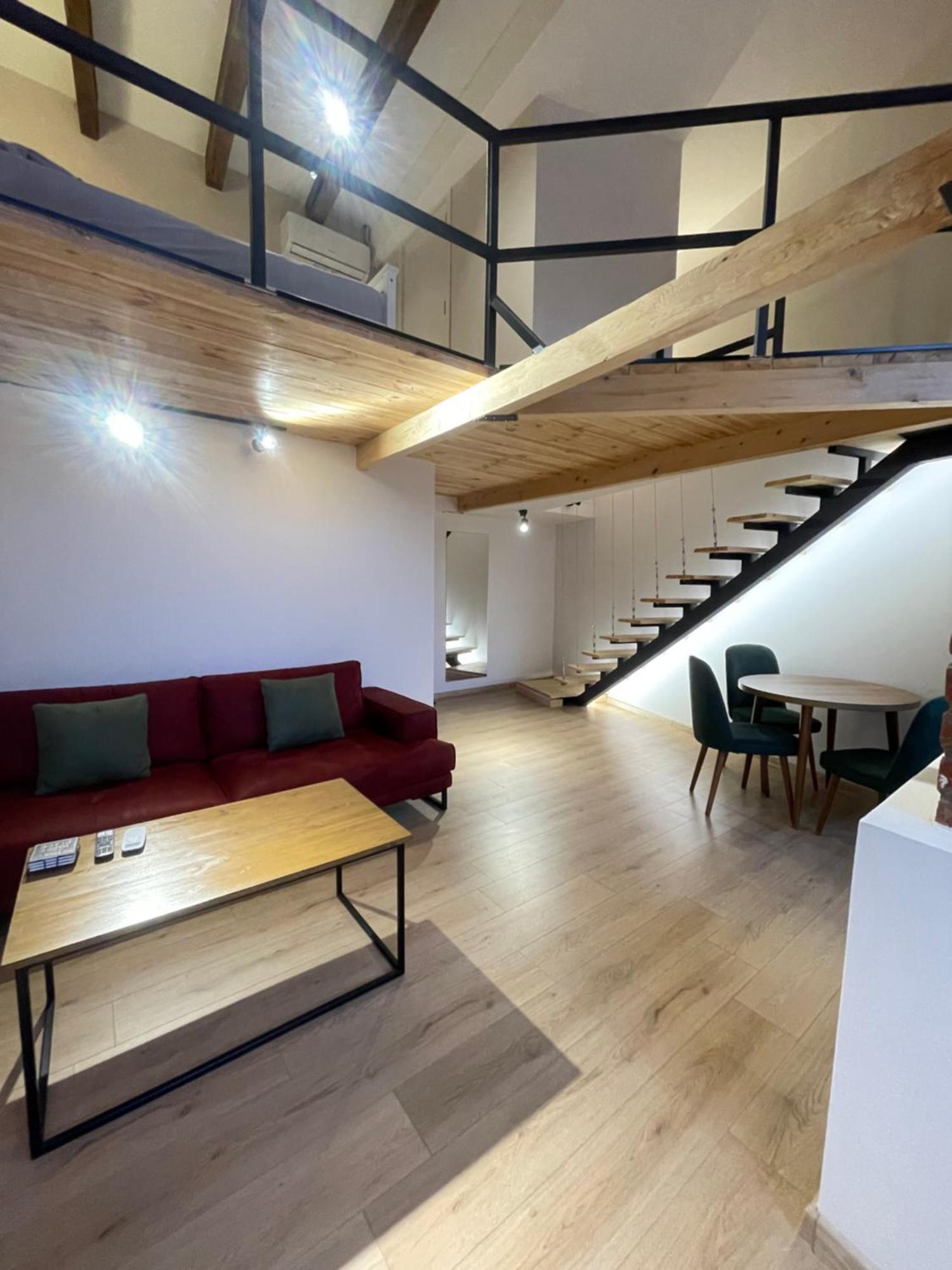 Apartamento Midamo Orbeliani Tiflis Exterior foto